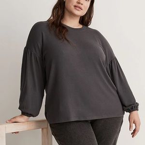 New with 🏷️ Madewell Plus Dreamiest Knit Long-Sleeve Tee Size: 2X